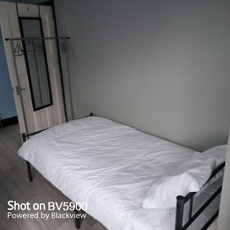 泰恩河畔纽卡斯尔Nuns Moor Fully Equipped Kitchen Free Parking Netflix公寓 外观 照片