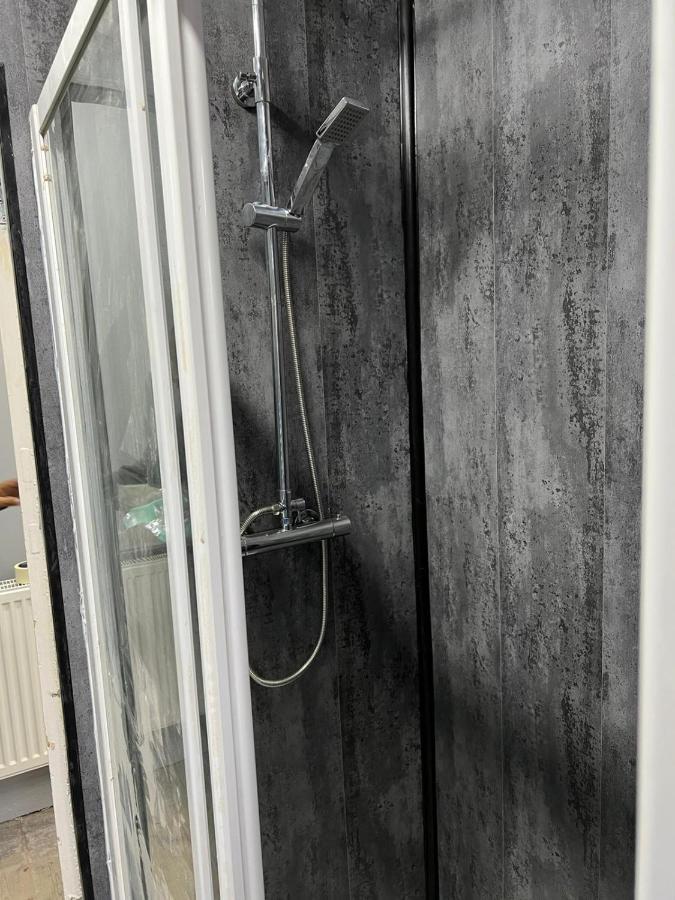 泰恩河畔纽卡斯尔Nuns Moor Fully Equipped Kitchen Free Parking Netflix公寓 外观 照片