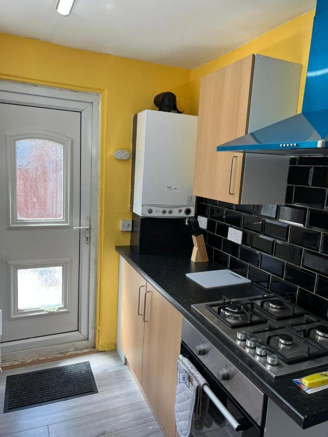 泰恩河畔纽卡斯尔Nuns Moor Fully Equipped Kitchen Free Parking Netflix公寓 外观 照片