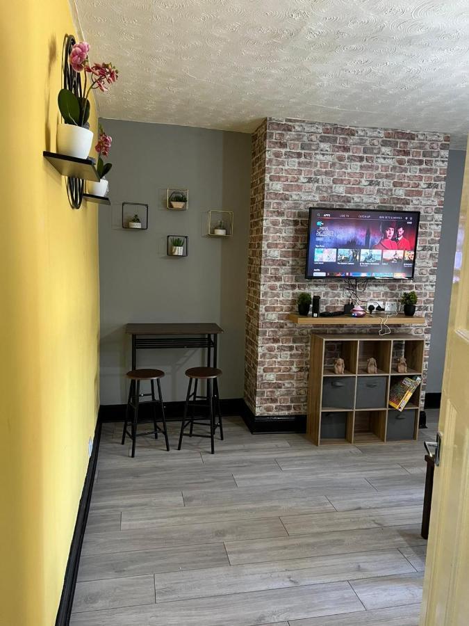 泰恩河畔纽卡斯尔Nuns Moor Fully Equipped Kitchen Free Parking Netflix公寓 外观 照片